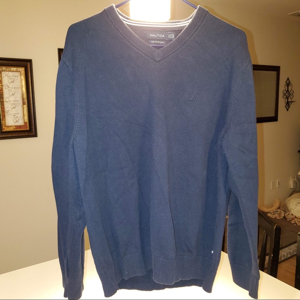EUC- Nautica Sweater